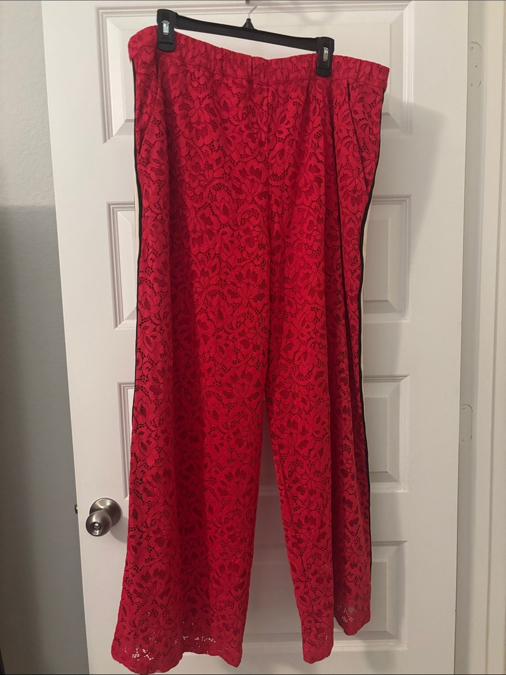 Anthropologie Red Maeve Brooklin Lace Track Pants SZ XL black side stripe NWT